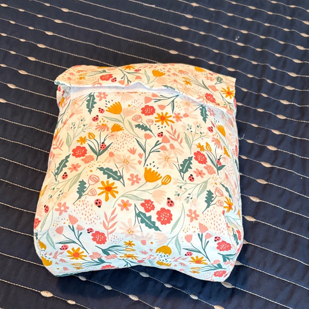 Pillowfort Floral 100% Cotton Twin Fitted, Flat, & Pillowcase Set